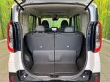 普段のお買い物や通勤、送迎等に十分な荷室スペースを確保しております。セカンドシートを倒すと、大きな荷物の積載も可能です♪