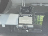 【ドライブレコーダー】ドライブレコーダー装備!走行中はもちろん、あおり運転や事故に遭遇した際、映像で記録し、万一のリスクに備えます。※記録用SDカードはお客様ご自身でご準備いただく必要があります。