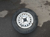 スタッドレスタイヤ&スチールホイールが付いています!