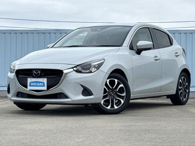 デミオ 1.3 13S ノーブル クリムゾン