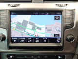 純正ナビです!純正ならではのピッタリと収まった感じが、より一層スタイリッシュな雰囲気を演出してくれます。
