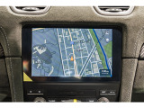ポルシェ純正PCMナビ搭載です。