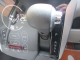 シフトはインパネCVTです!!