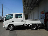 ディーゼル、4WD、オートマ、ABS、Wキャブ、荷台内寸約:L209&times;W161&times;H37