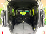 普段のお買い物や通勤、送迎等に十分な荷室スペースを確保しております。セカンドシートを倒すと、大きな荷物の積載も可能です♪