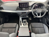 Audiのインテリアはエクステリア同様、優れたデザイン性とクオリティ、そして機能性を兼ね備えております。