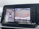 アラウンドビューモニター装備☆上から見たような画面で車庫入れも縦列駐車も安心です♪