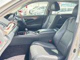 LS 600hL 4WD 本革シート