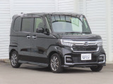 状態の良い『N-BOXカスタム L』入荷しました☆彡ボディカラーは『クリスタルブラックパール』です!!ホンダセンシング、リアカメラ等、充実装備で安全性も高いお薦めの一台です!