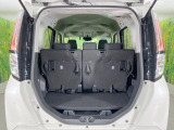 普段のお買い物や通勤、送迎等に十分な荷室スペースを確保しております。セカンドシートを倒すと、大きな荷物の積載も可能です♪