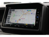 高精細画面で操作がしやすいホンダ純正ナビを装着しています。