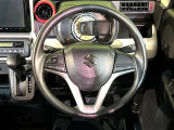ステアリングも使用感が少なく、きれいな状態となっております♪