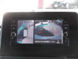 ★アラウンドビューモニター装備ですので、バックや縦列駐車の際に上から見た映像があなたを安心サポート!一度使ったらやめられない!
