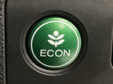 ★ECONスイッチ★ エコドライブを加速しよう!スイッチをONにすると、運転の仕方によるロスを抑え込み燃費をよくするようクルマが頑張ります(*^ー^*)燃費向上にチャレンジ♪