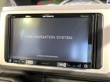 【ナビゲーション】目的地までしっかり案内してくれる使いやすいナビ。Bluetooth接続すればお持ちのスマホやMP3プレイヤーの音楽を再生可能!毎日の運転がさらに楽しくなります!!