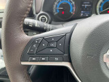 ☆ 【ステアリングスイッチ】 目線はそのままでナビなどの操作や音量調整が可能です。スイッチを注視しなくても操作ができるのでとても便利な装備の1つです ☆
