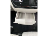 インストセンタースライドトレイ、カップホルダー付