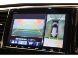 純正のマルチビューカメラが装備されています!上から見下ろしたような視界のカメラが駐車をサポートします!