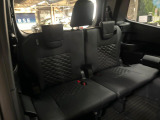 3列目シートはもちろん状態良好☆大人でもゆったりと座って頂けますので、大人数でのお出かけもラクラクです♪ご家族で、気の知れた仲間で、ドライブに行くのが楽しみですね♪