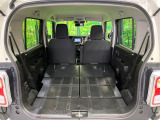 普段のお買い物や通勤、送迎等に十分な荷室スペースを確保しております。セカンドシートを倒すと、大きな荷物の積載も可能です♪