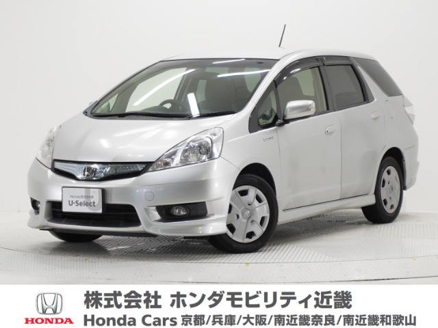 フィットシャトルハイブリッド 1.3 スマートセレクション ファインライン 