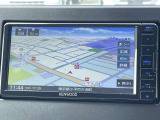 ケンウッド製メモリーナビ装備!初めての場所でも安心ですね!