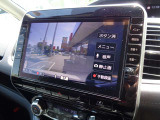 ドライブレコーダも装備。連動タイプなので画面でメニュー操作が可能です