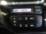 オートエアコンタイプなので細かい操作なしで快適温度に調整してくれます。季節の変わり目のわずらわしさはありませんね♪