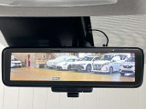 【スマートルームミラー】ルームミラー上に車体後方カメラの映像を映し出すことで車内定員、荷物状況に影響をうけません★