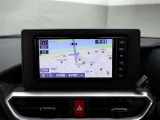 オプションのトヨタ純正ナビゲーションシステムが装着されてます。