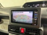 嬉しい純正フルセグナビ、バックカメラがついているので後方確認も安心ですね(^^♪