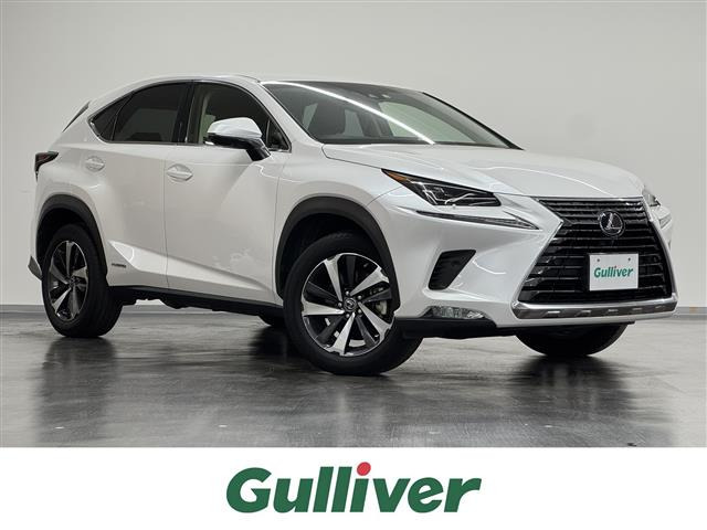 NX 300h バージョンL 4WD 本革シート