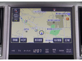 メーカー純正の大画面SDナビが装備されています!操作も簡単!見やすい!純正だからこその使いやすさ!