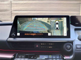 バックガイドモニターで、後方を確認しながら安心して駐車することができます。運転初心者も熟練者も必須の機能ですよ!