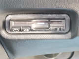 ETC車載器が装備されております。カードを挿入すれば直ぐに使えるようセットアップ(有料)してお渡しします。