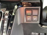 シートヒーター付き!直接体を温てくれるので寒い日の運転も快適です。