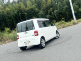 ムーヴコンテの良さは居住性の良さにあると思っています!軽自動車という限られた車内を出来る限り有効活用をした結果、ファミリーカーとしても抜擢できるほど充実しています!