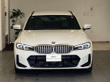 国道246号線沿い、南町田グランベリーパーク駅すぐ。BMW Premium Selection 東名横浜/〒194-0004 東京都町田市鶴間5-18-1/TEL:042-788-8022