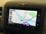 ホンダ純正ナビ付き!独自のインターナビ搭載により、リアルタイムの交通渋滞情報だけでなく、お出掛け先の天気や様々な情報も取得できドライブをよりお愉しみ頂けます!♪