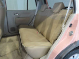 【リアシート】内装の気になるキズも少な目です!まずは実際にお乗りになってご確認ください!