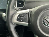ステアリングスイッチ装備!運転しながら手元でオーディオの操作などができます。