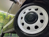 【純正14インチアルミホイール】外観にマッチした純正アルミホイールを装着しております。各種社外アルミホイールや、スタッドレスタイヤも取扱いしております。是非ご相談ください♪
