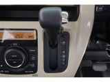 CVT(無段変速機)を採用しています!走行シーンにマッチした変速比で快適ドライブが出来ます♪