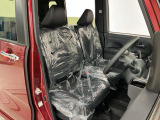 【運転席・助手席】内装ルームクリーニング済みです。しっかり綺麗にしていますので、是非、お確かめください。車に自信があるからこそ、是非一度ご来店頂き内外装も見てもらえると幸いです。
