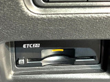 【ETC】高速道路の料金所をストレスなく通過!話題のスポットやサービスエリアに多い「スマートIC」利用時は必須のアイテムです。当店でセットアップを実施、ご納車当日からすぐにご利用いただけます!