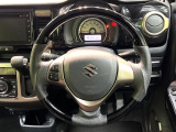 ステアリングも使用感が少なく、きれいな状態となっております♪