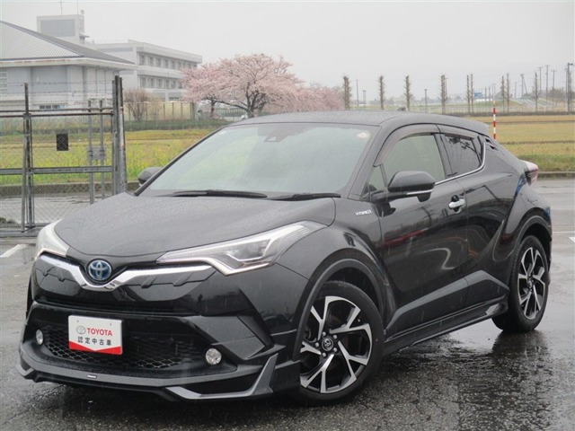 トヨタ C-HR 