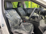 運転席シート廻りは使用感も少なく、良好な状態となっています。丁寧に使われていたことがよくわかりますね。