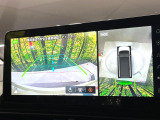 【アラウンドビューモニター】専用のカメラにより、上から見下ろしたような視点で360度クルマの周囲を確認することができます☆死角部分も確認しやすく、狭い場所での切り返しや駐車もスムーズに行えます。