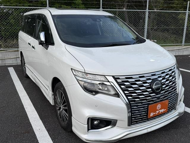 日産 エルグランド 